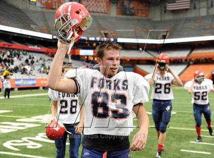 Thumbnail 1 in Rye Neck vs. Chenango Forks (NYSPHSAA Class C Final) photogallery.