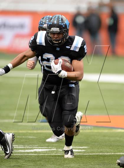 Thumbnail 1 in Rye Neck vs. Chenango Forks (NYSPHSAA Class C Final) photogallery.