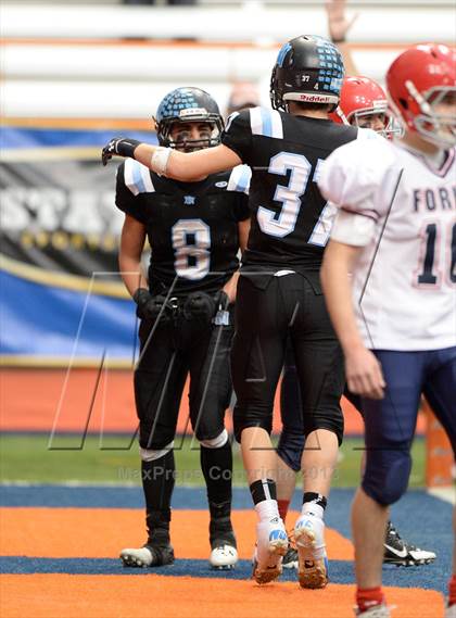 Thumbnail 1 in Rye Neck vs. Chenango Forks (NYSPHSAA Class C Final) photogallery.