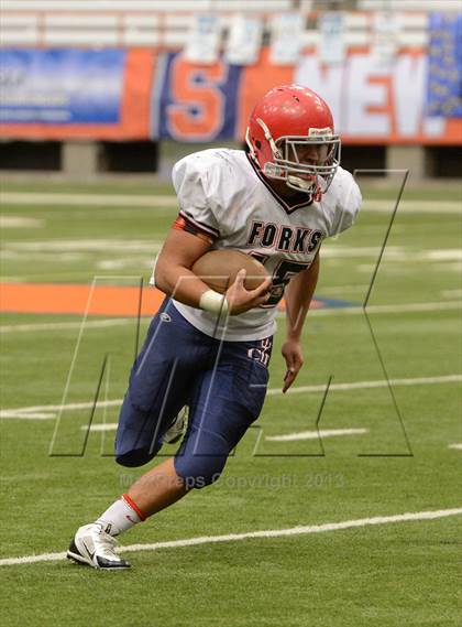 Thumbnail 2 in Rye Neck vs. Chenango Forks (NYSPHSAA Class C Final) photogallery.