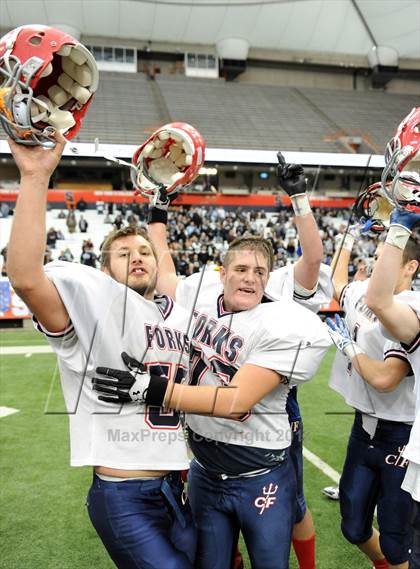 Thumbnail 1 in Rye Neck vs. Chenango Forks (NYSPHSAA Class C Final) photogallery.