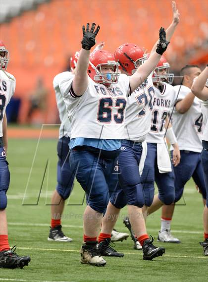 Thumbnail 2 in Rye Neck vs. Chenango Forks (NYSPHSAA Class C Final) photogallery.