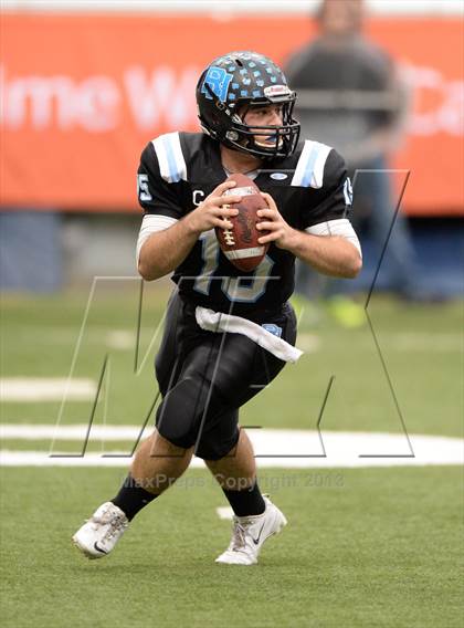 Thumbnail 2 in Rye Neck vs. Chenango Forks (NYSPHSAA Class C Final) photogallery.