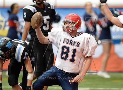 Thumbnail 3 in Rye Neck vs. Chenango Forks (NYSPHSAA Class C Final) photogallery.