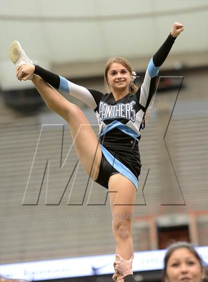 Thumbnail 3 in Rye Neck vs. Chenango Forks (NYSPHSAA Class C Final) photogallery.