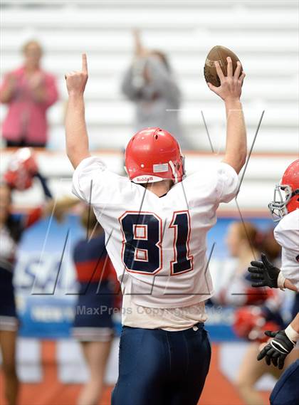 Thumbnail 1 in Rye Neck vs. Chenango Forks (NYSPHSAA Class C Final) photogallery.