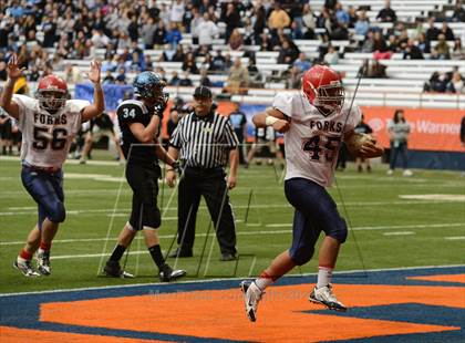 Thumbnail 2 in Rye Neck vs. Chenango Forks (NYSPHSAA Class C Final) photogallery.