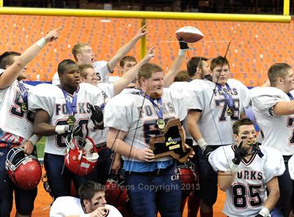 Thumbnail 3 in Rye Neck vs. Chenango Forks (NYSPHSAA Class C Final) photogallery.