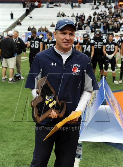 Thumbnail 2 in Rye Neck vs. Chenango Forks (NYSPHSAA Class C Final) photogallery.