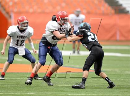 Thumbnail 3 in Rye Neck vs. Chenango Forks (NYSPHSAA Class C Final) photogallery.