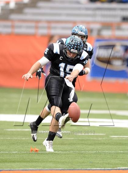 Thumbnail 1 in Rye Neck vs. Chenango Forks (NYSPHSAA Class C Final) photogallery.