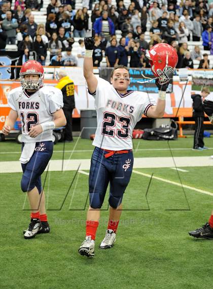 Thumbnail 3 in Rye Neck vs. Chenango Forks (NYSPHSAA Class C Final) photogallery.