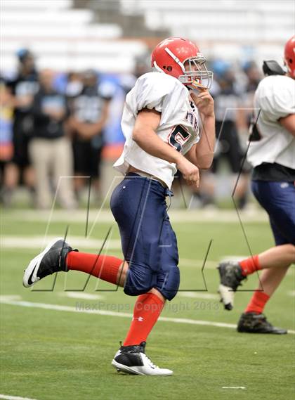 Thumbnail 3 in Rye Neck vs. Chenango Forks (NYSPHSAA Class C Final) photogallery.