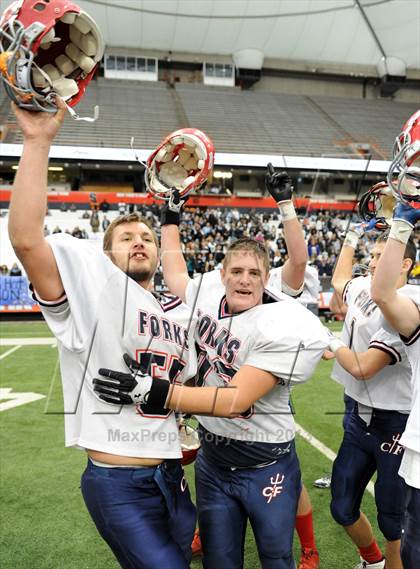 Thumbnail 2 in Rye Neck vs. Chenango Forks (NYSPHSAA Class C Final) photogallery.