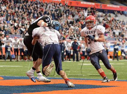 Thumbnail 2 in Rye Neck vs. Chenango Forks (NYSPHSAA Class C Final) photogallery.
