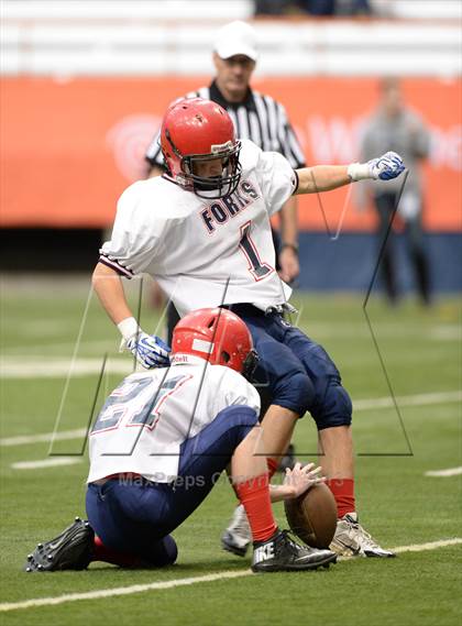 Thumbnail 2 in Rye Neck vs. Chenango Forks (NYSPHSAA Class C Final) photogallery.