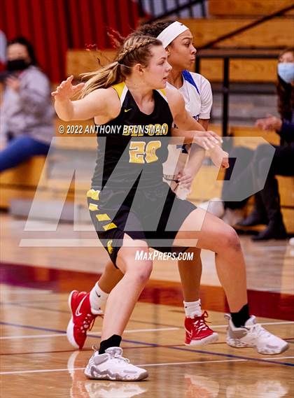 Thumbnail 1 in Del Oro @ Folsom photogallery.