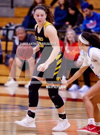 Thumbnail 1 in Del Oro @ Folsom photogallery.