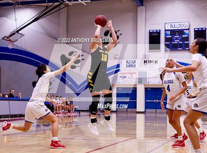Thumbnail 1 in Del Oro @ Folsom photogallery.