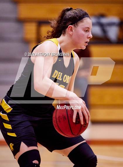 Thumbnail 1 in Del Oro @ Folsom photogallery.
