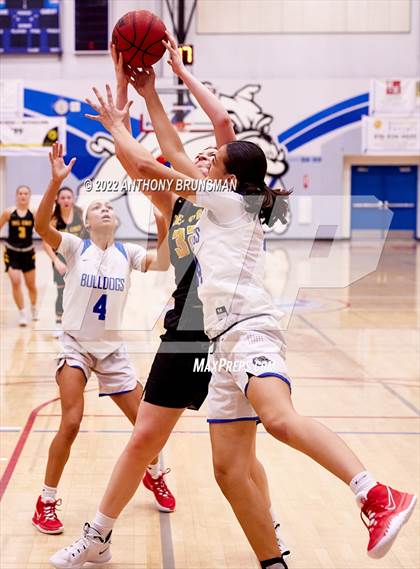 Thumbnail 2 in Del Oro @ Folsom photogallery.