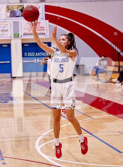 Thumbnail 1 in Del Oro @ Folsom photogallery.