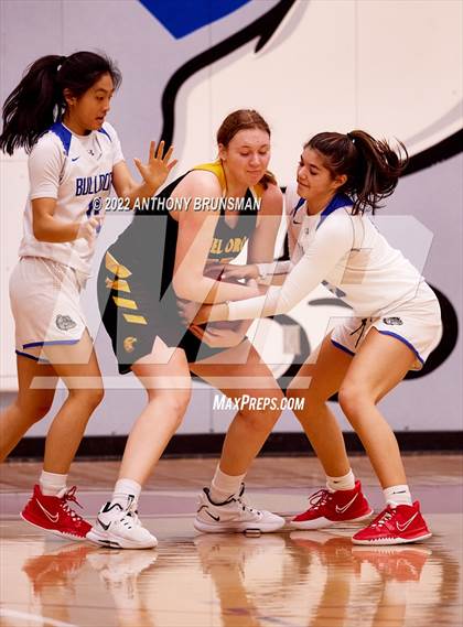 Thumbnail 1 in Del Oro @ Folsom photogallery.