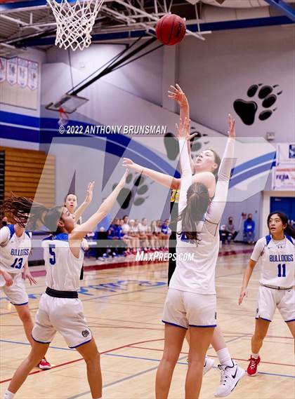 Thumbnail 3 in Del Oro @ Folsom photogallery.