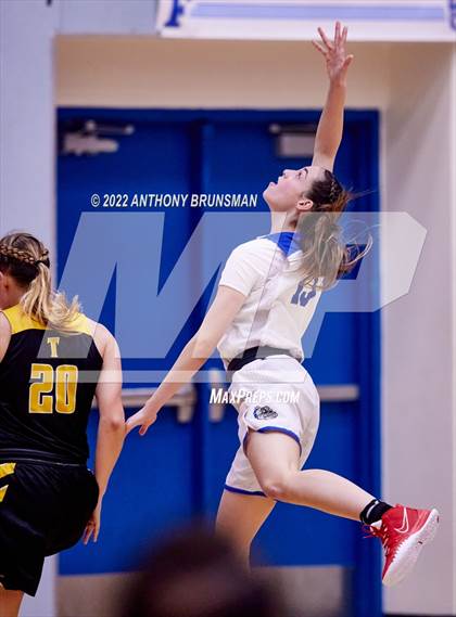 Thumbnail 2 in Del Oro @ Folsom photogallery.
