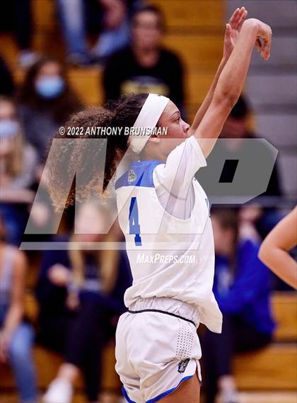 Thumbnail 2 in Del Oro @ Folsom photogallery.