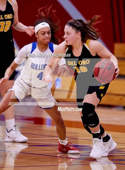 Thumbnail 1 in Del Oro @ Folsom photogallery.