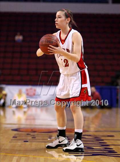 Thumbnail 3 in Carondelet vs. Mater Dei (CIF State D2 Final) photogallery.