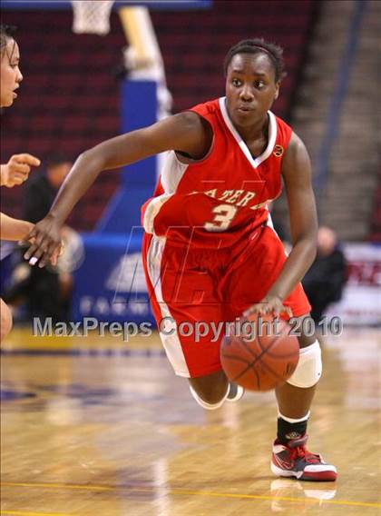 Thumbnail 1 in Carondelet vs. Mater Dei (CIF State D2 Final) photogallery.