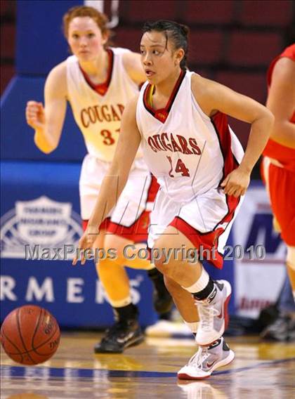 Thumbnail 2 in Carondelet vs. Mater Dei (CIF State D2 Final) photogallery.