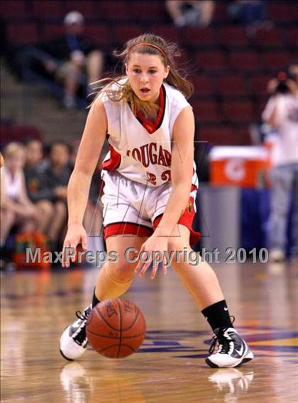 Thumbnail 2 in Carondelet vs. Mater Dei (CIF State D2 Final) photogallery.