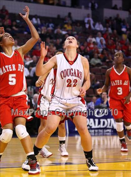 Thumbnail 2 in Carondelet vs. Mater Dei (CIF State D2 Final) photogallery.