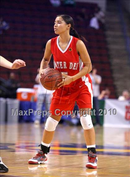 Thumbnail 1 in Carondelet vs. Mater Dei (CIF State D2 Final) photogallery.