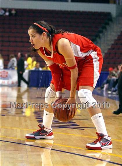 Thumbnail 3 in Carondelet vs. Mater Dei (CIF State D2 Final) photogallery.