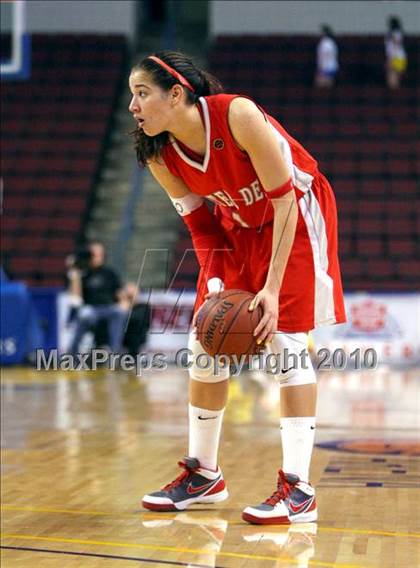 Thumbnail 2 in Carondelet vs. Mater Dei (CIF State D2 Final) photogallery.