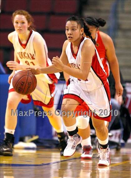 Thumbnail 1 in Carondelet vs. Mater Dei (CIF State D2 Final) photogallery.