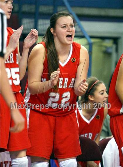 Thumbnail 3 in Carondelet vs. Mater Dei (CIF State D2 Final) photogallery.