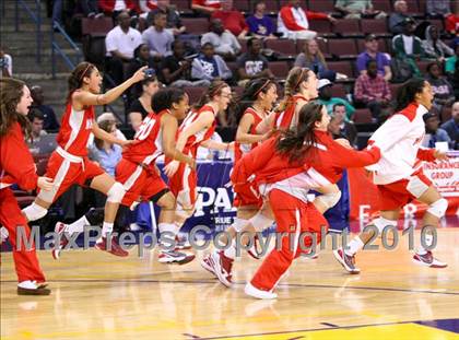 Thumbnail 1 in Carondelet vs. Mater Dei (CIF State D2 Final) photogallery.