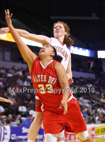 Thumbnail 2 in Carondelet vs. Mater Dei (CIF State D2 Final) photogallery.