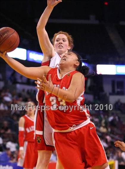 Thumbnail 1 in Carondelet vs. Mater Dei (CIF State D2 Final) photogallery.