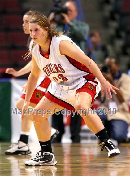 Thumbnail 1 in Carondelet vs. Mater Dei (CIF State D2 Final) photogallery.