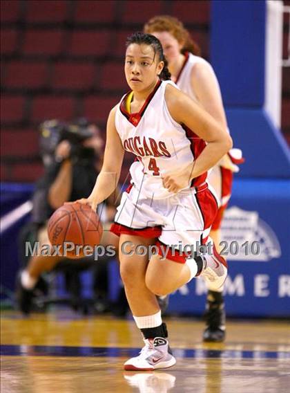 Thumbnail 3 in Carondelet vs. Mater Dei (CIF State D2 Final) photogallery.