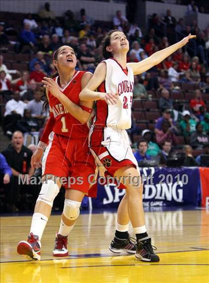 Thumbnail 1 in Carondelet vs. Mater Dei (CIF State D2 Final) photogallery.