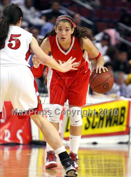 Thumbnail 1 in Carondelet vs. Mater Dei (CIF State D2 Final) photogallery.