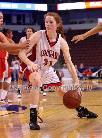 Thumbnail 2 in Carondelet vs. Mater Dei (CIF State D2 Final) photogallery.