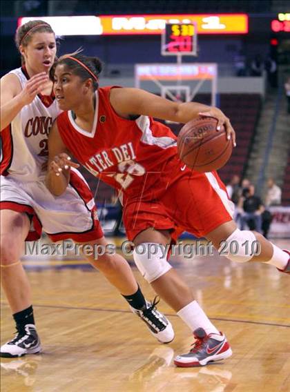 Thumbnail 1 in Carondelet vs. Mater Dei (CIF State D2 Final) photogallery.